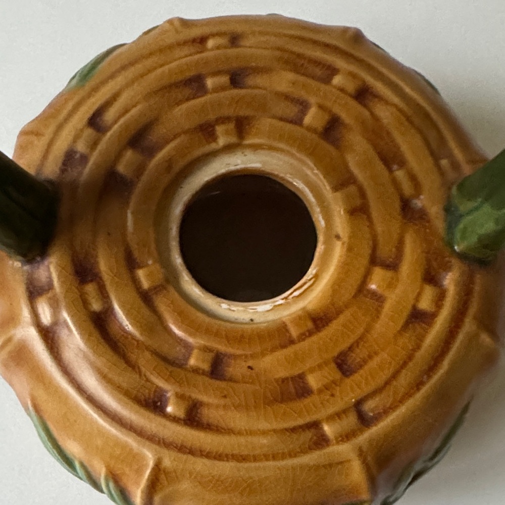 Ceramic Bamboo-Inspired Teapot w/Frog & Handle & 2 cans of The Republic of Tea - Picture 10 of 16